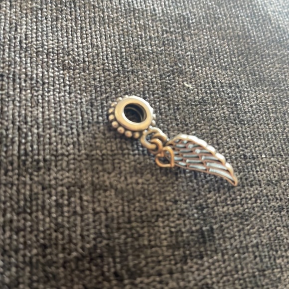 Authentic Pandora charm-retired - Picture 3 of 4